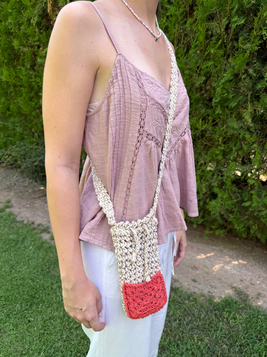 Bandolera beige con bolsillo naranja
